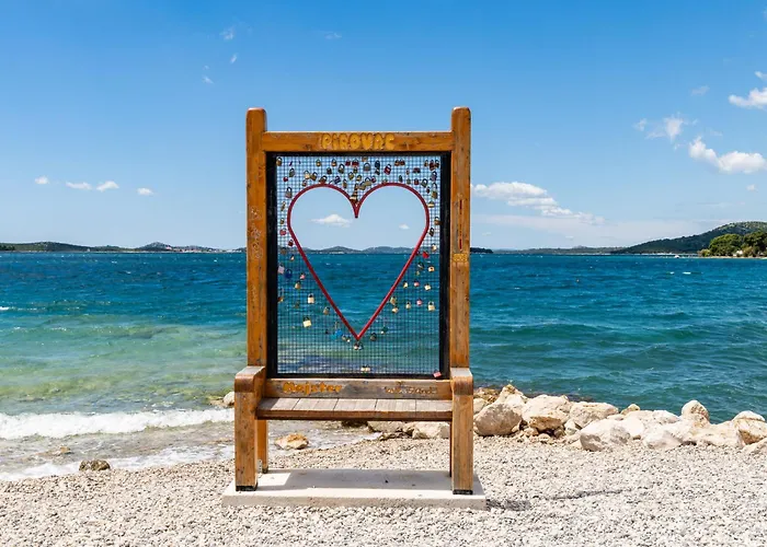 Sablic-2 By Interhome Appartement Pirovac